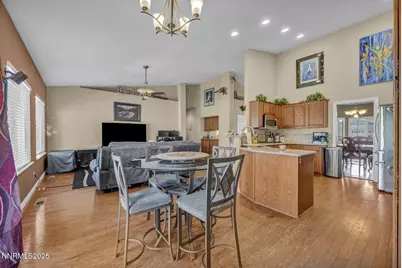 20999 Cameron Court, Reno, NV 89508 - Photo 7