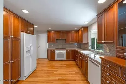 2201 Barnes Boulevard, Reno, NV 89509 - Photo 13