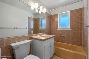 2201 Barnes Blvd, Reno, NV 89509 - Photo 27