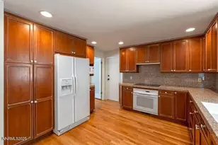 2201 Barnes Blvd, Reno, NV 89509 - Photo 11