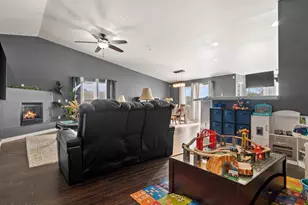 2187 Snow Drift Rd, Fernley, NV 89408 - Photo 5