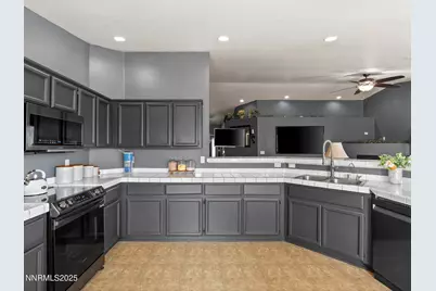 2187 Snow Drift Road, Fernley, NV 89408 - Photo 23