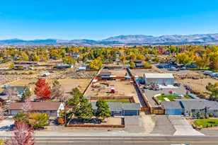 889 Tillman Ln, Gardnerville, NV 89460 - Photo 3