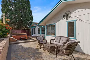 13840 Chamy Dr, Reno, NV 89521 - Photo 9