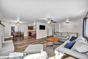 14595 Chamy Dr, Reno, NV 89521 - Photo 7