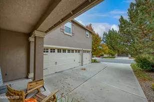 5148 Komatite Ct, Sparks, NV 89436 - Photo 9