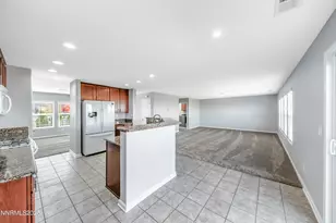 8905 Convair Way, Reno, NV 89506 - Photo 15