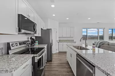 1929 Us-395, Gardnerville, NV 89410 - Photo 27