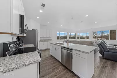 1929 Us-395, Gardnerville, NV 89410 - Photo 9