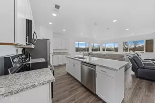 1929 US-395, Gardnerville, NV 89410 - Photo 9