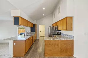 205 Stags Leap Cir, Sparks, NV 89441 - Photo 15