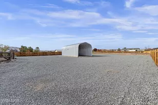 205 Stags Leap Cir, Sparks, NV 89441 - Photo 45