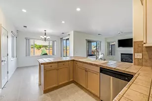 5575 Junction Peak Dr, Sparks, NV 89436 - Photo 17