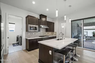 12514 Woods Clover St, Reno, NV 89521 - Photo 9