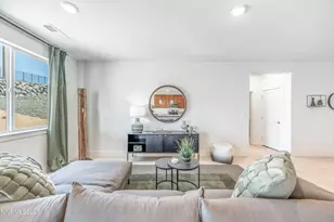 5437 Horizon Hts Dr, Sun Valley, NV 89433 - Photo 17