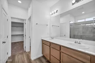 690 E Patrician Dr, Reno, NV 89506 - Photo 33