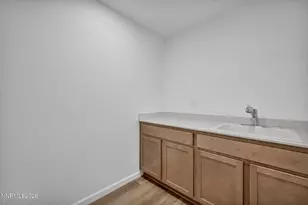 690 E Patrician Dr, Reno, NV 89506 - Photo 39