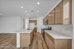 690 E Patrician Dr, Reno, NV 89506 - Photo 17