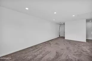 690 E Patrician Dr, Reno, NV 89506 - Photo 21