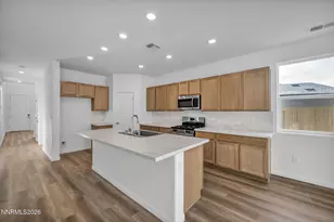 690 E Patrician Dr, Reno, NV 89506 - Photo 15