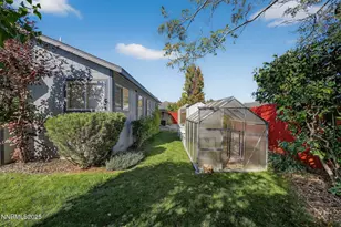 985 Hilltop Dr, Carson City, NV 89705 - Photo 27