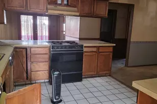 8 E O St, Sparks, NV 89431 - Photo 3