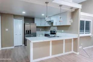 360 E Riverview Cir, Reno, NV 89509 - Photo 5