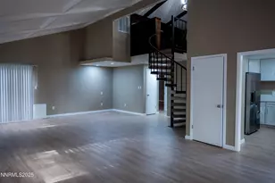 360 E Riverview Cir, Reno, NV 89509 - Photo 13