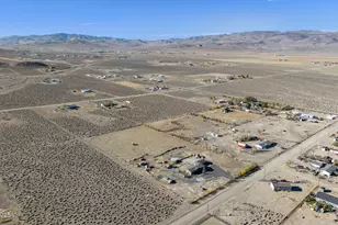 5225 White Oak Dr, Silver Springs, NV 89429 - Photo 59