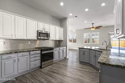 1360 Lambrays Lane, Sparks, NV 89436 - Photo 13