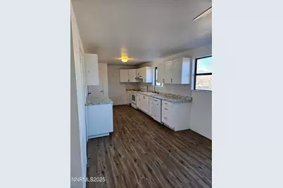 1312 Jobs Peak Drive, Gardnerville, NV 89460 - Photo 3