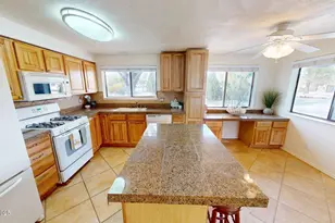 140 Hercules Dr, Sparks, NV 89441 - Photo 7