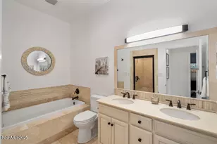 2522 Lake Ridge Shores Cir, Reno, NV 89519 - Photo 37