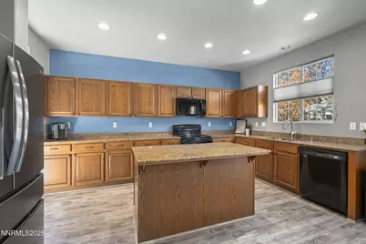 8963 Wynne Street, Reno, NV 89506 - Photo 11