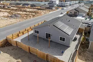 214 Green Ln, Dayton, NV 89403 - Photo 45