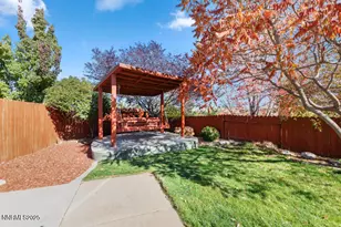 1792 Braidwood Dr, Sparks, NV 89436 - Photo 25