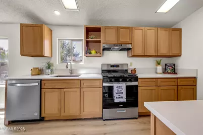 5136 Sun Valley Boulevard, Sun Valley, NV 89433 - Photo 15