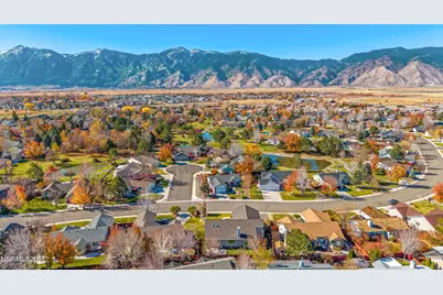 1105 Wisteria Drive, Minden, NV 89423 - Photo 7