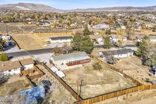 5680 Dolores Dr, Sparks, NV 89436 - Photo 37