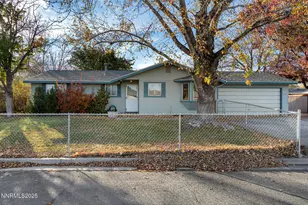 103 S Oregon St, Yerington, NV 89447 - Photo 1