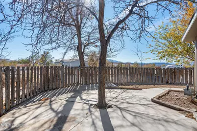 4925 Cheyenne Trail, Silver Springs, NV 89429 - Photo 23