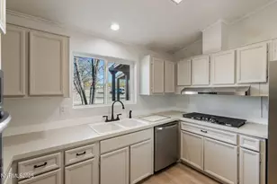 4925 Cheyenne Trail, Silver Springs, NV 89429 - Photo 5