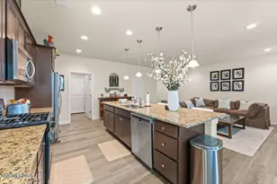 1524 Golf Ct, Fernley, NV 89408 - Photo 5