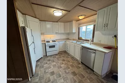 128 Kennedy Drive, Reno, NV 89506 - Photo 9