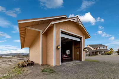 955 Carol Way, Fernley, NV 89408 - Photo 3