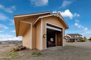 955 Carol Way, Fernley, NV 89408 - Photo 3