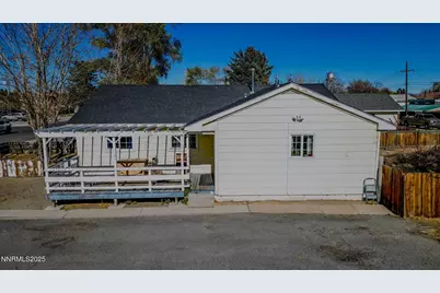 224 S Nevada Street, Yerington, NV 89447 - Photo 11