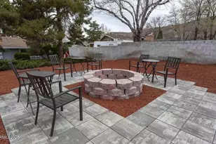 7050 Pembroke Dr, Reno, NV 89502 - Photo 31