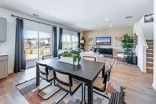 7489 Capstone Dr, Reno, NV 89506 - Photo 11