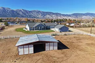 1141 Centerville Ln, Gardnerville, NV 89460 - Photo 5